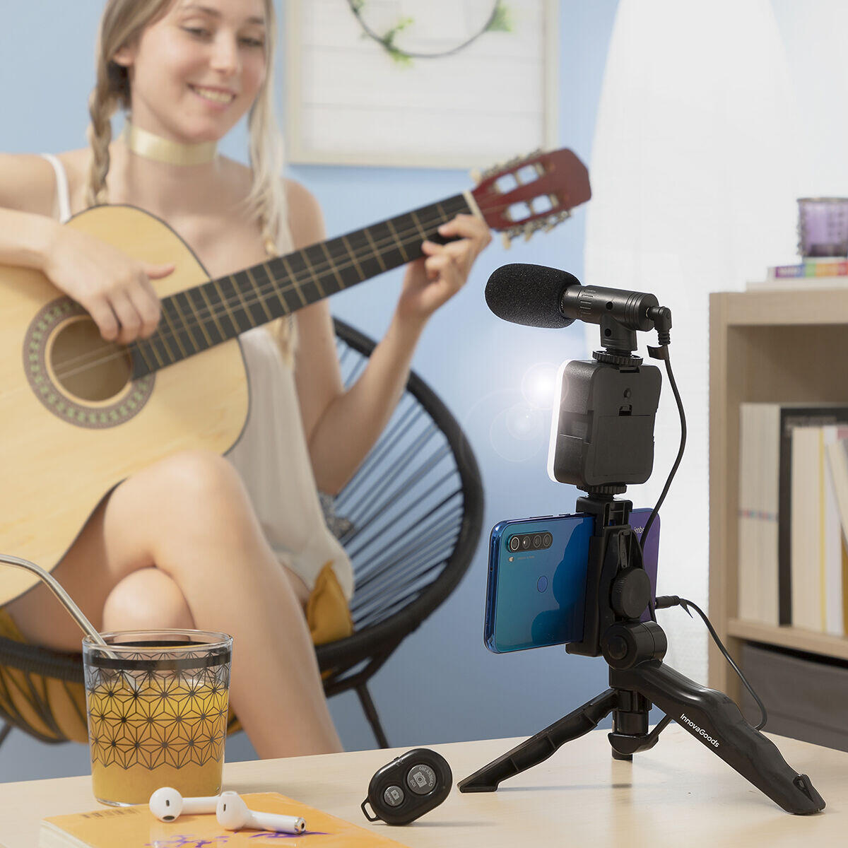 Kit Vlogging com Luz, Microfone e Mando Plodni InnovaGoods 6 Peças