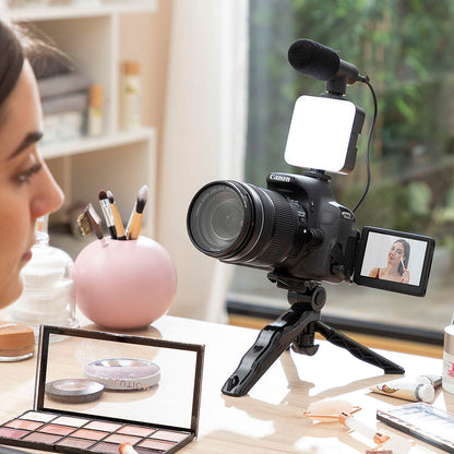 Kit Vlogging com Luz, Microfone e Mando Plodni InnovaGoods 6 Peças