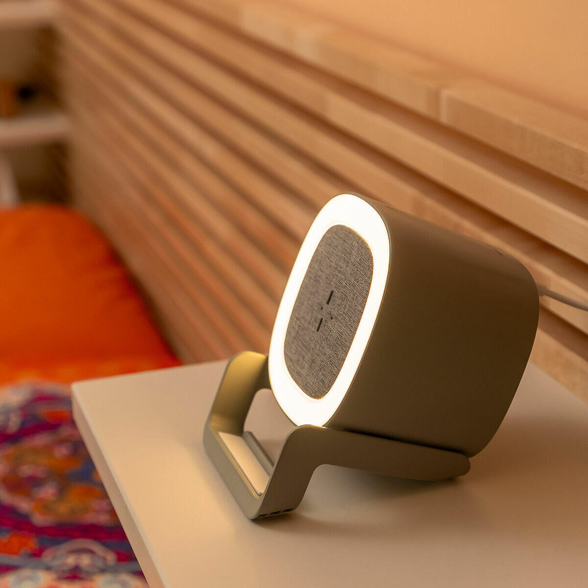 Altavoz Carregador Inalámbrico com LED Souwis InnovaGoods
